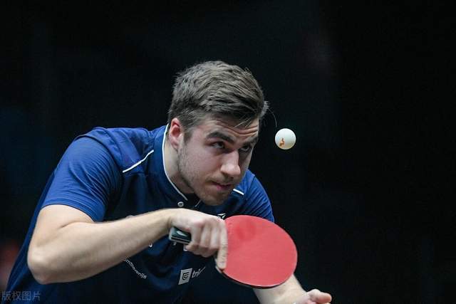 下了坚实的 下了坚实的