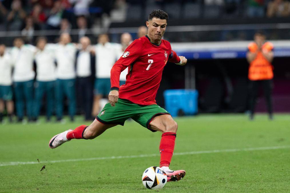 而被对手连 而被对手连